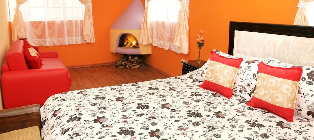 Double Room, 1 Queen Bed photo 1