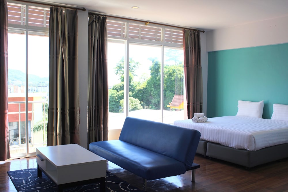 City Room, 1 Queen Bed with Sofa bed, Non Smoking, City View photo 1