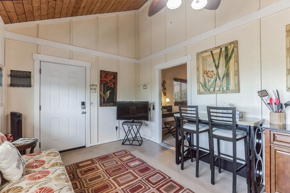 House, 1 Bedroom