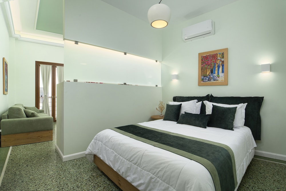 Happy Traveler's Suite - Photo 3