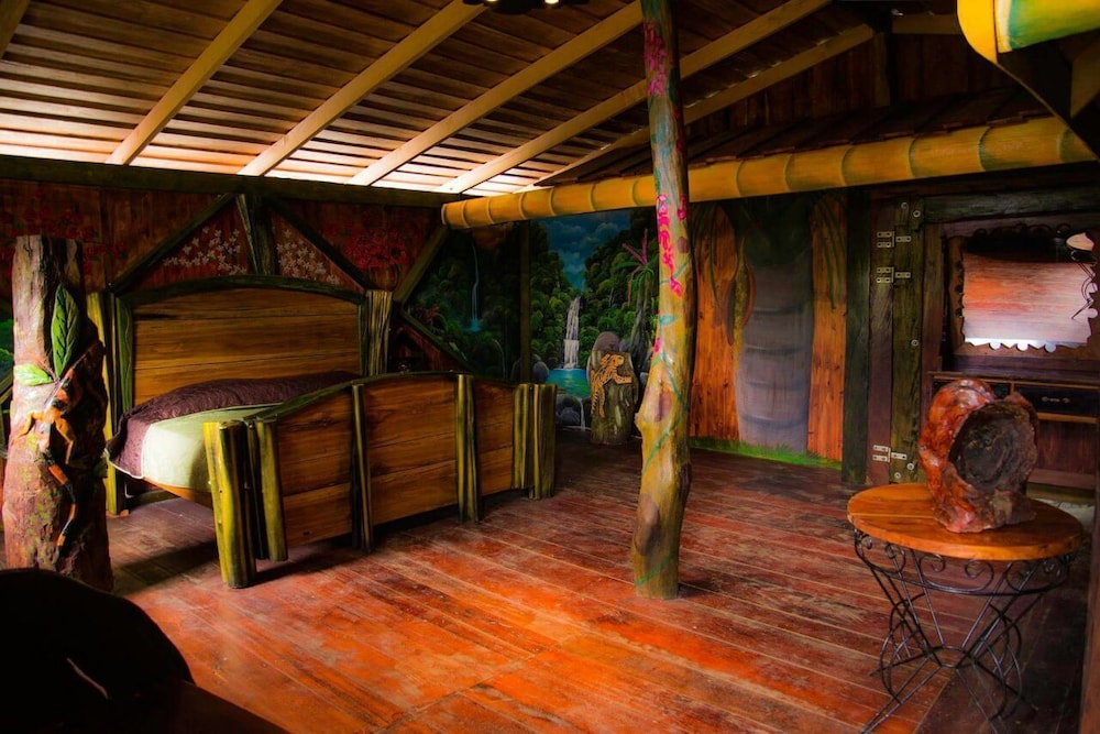 Romantic Room, Balcony, Mountain View photo 1