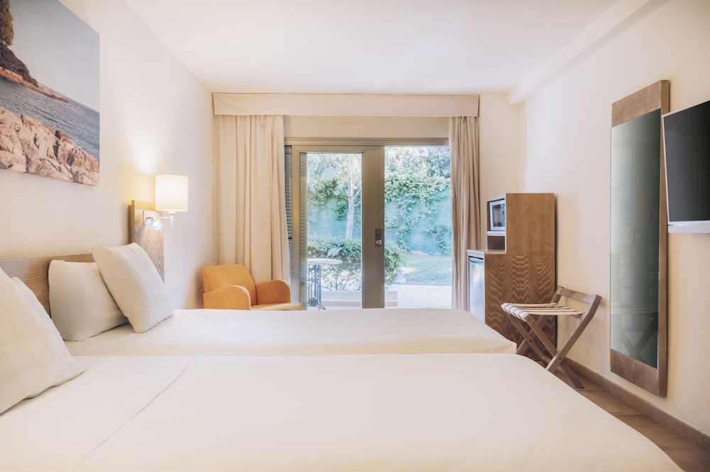 Double Room, Balcony