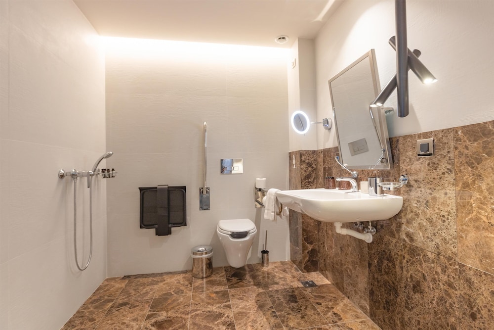 Room, 2 Twin Beds, Accessible