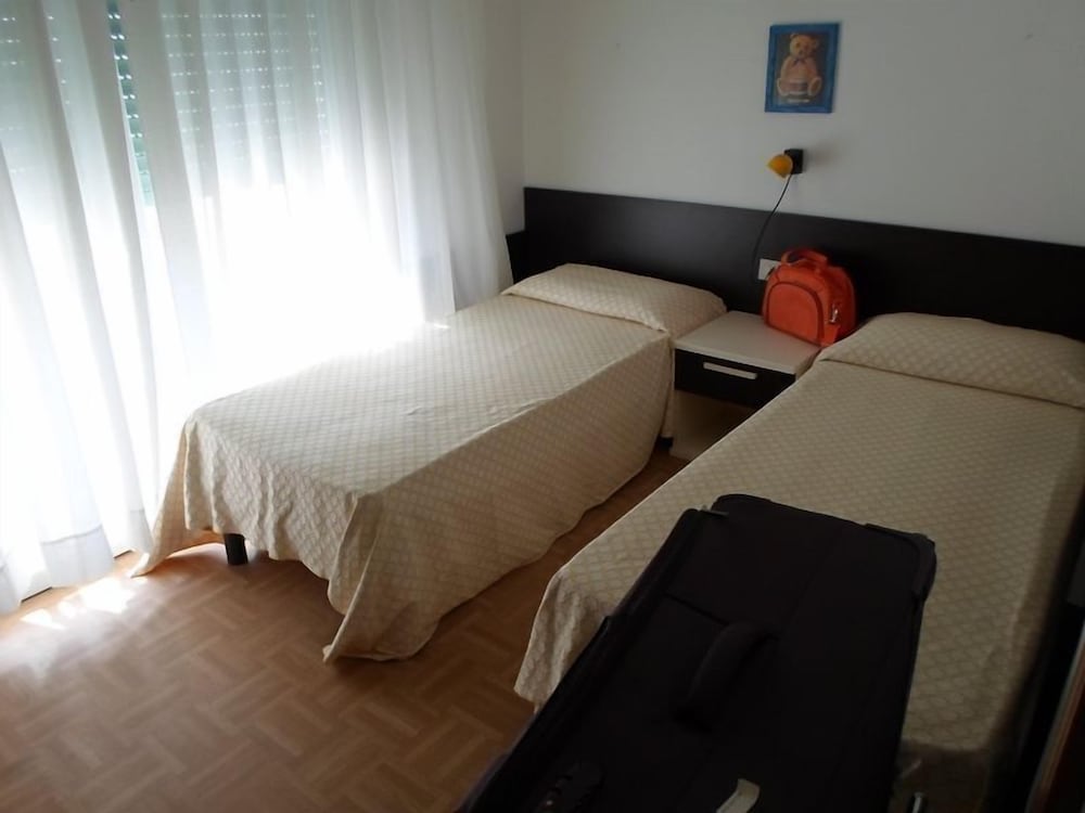 Family Quadruple Room, Multiple Beds - Photo 7