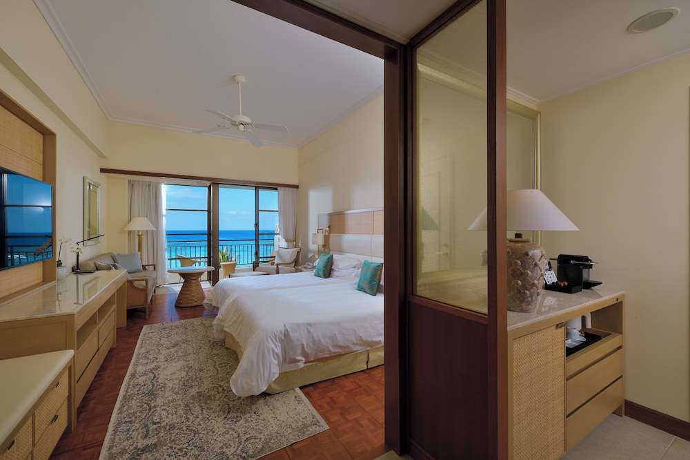 Deluxe Ocean Front Room, Lounge access, Non Smoking