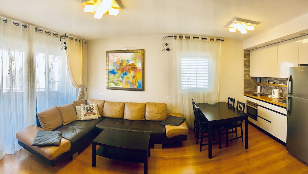 Apartment, 2 Bedrooms, City View (Sderot Nitsa 8 ) photo 2