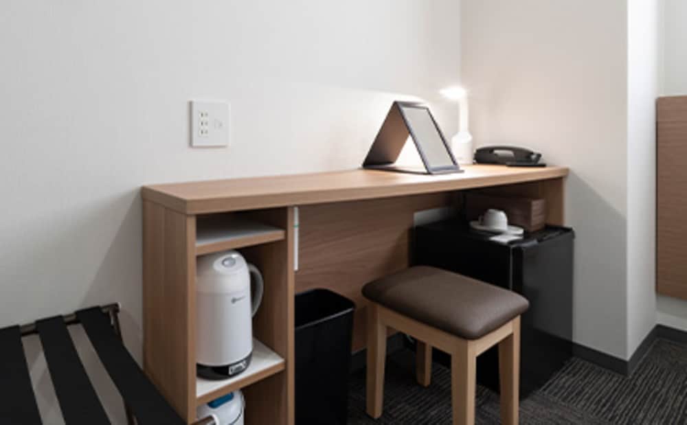 Basic Single Room, Smoking - Photo 2
