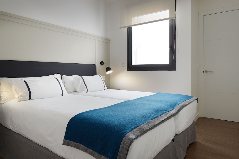 Superior Apartment, 2 Bedrooms photo 2