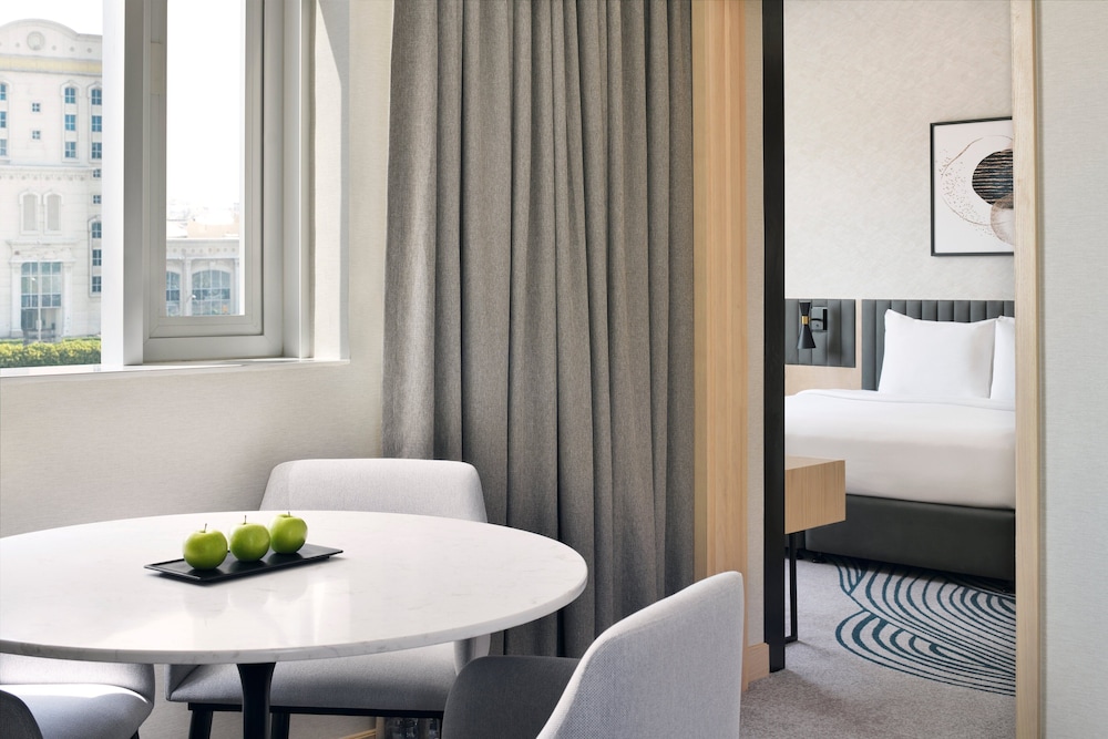 Suite, 1 Bedroom photo 2