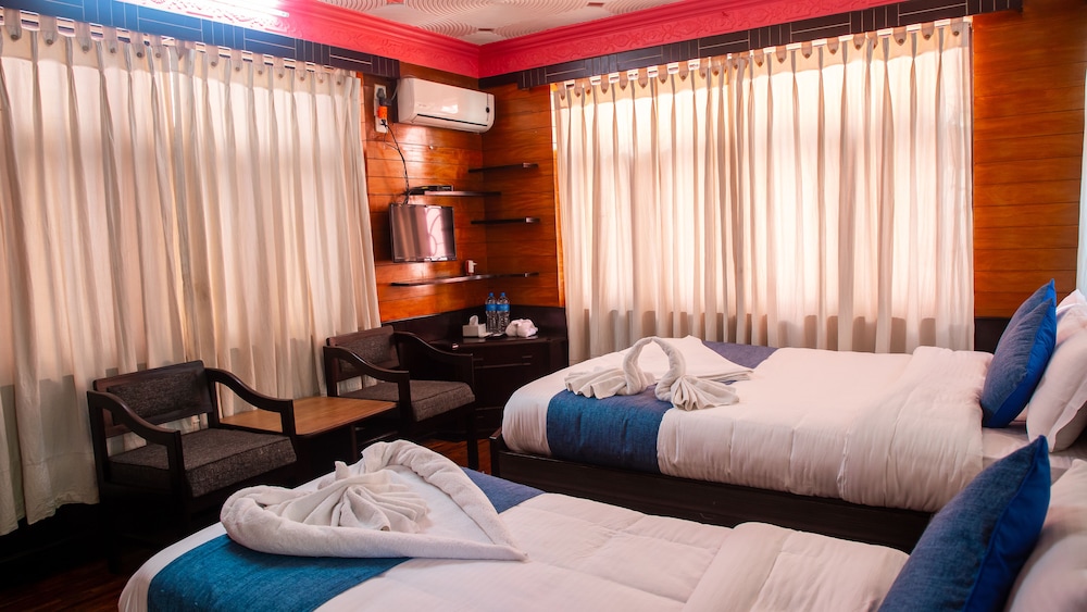 Superior Double or Twin Room