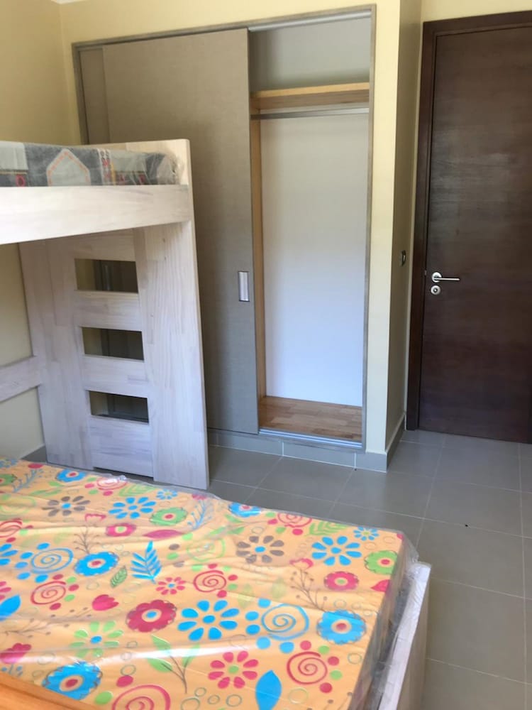 Apartment, Multiple Beds, Non Smoking photo 2