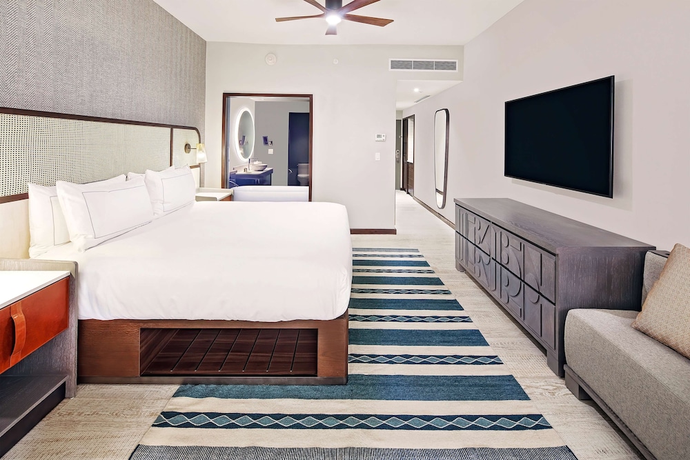 Studio, 1 King Bed, Ocean View Plus - Photo 1