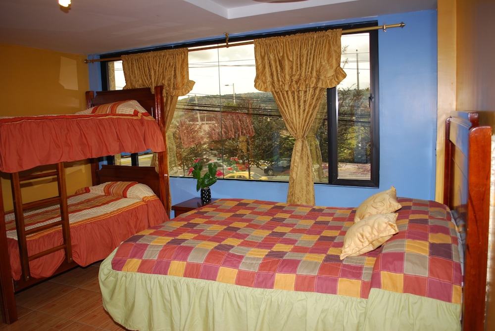 Quadruple Room photo 2
