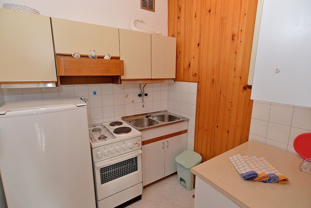 Standard Apartment, 2 Bedrooms (650/1557) photo 3