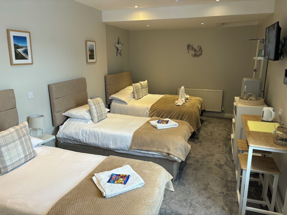 Exclusive Quadruple Room photo 3