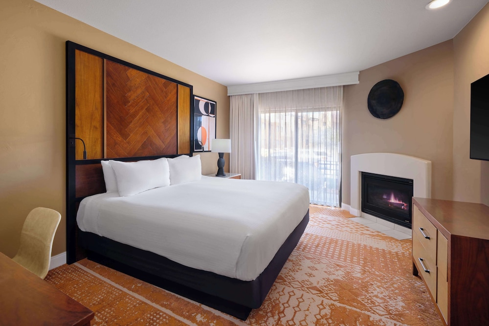 Room, 1 King Bed (Patio Or Balcony)