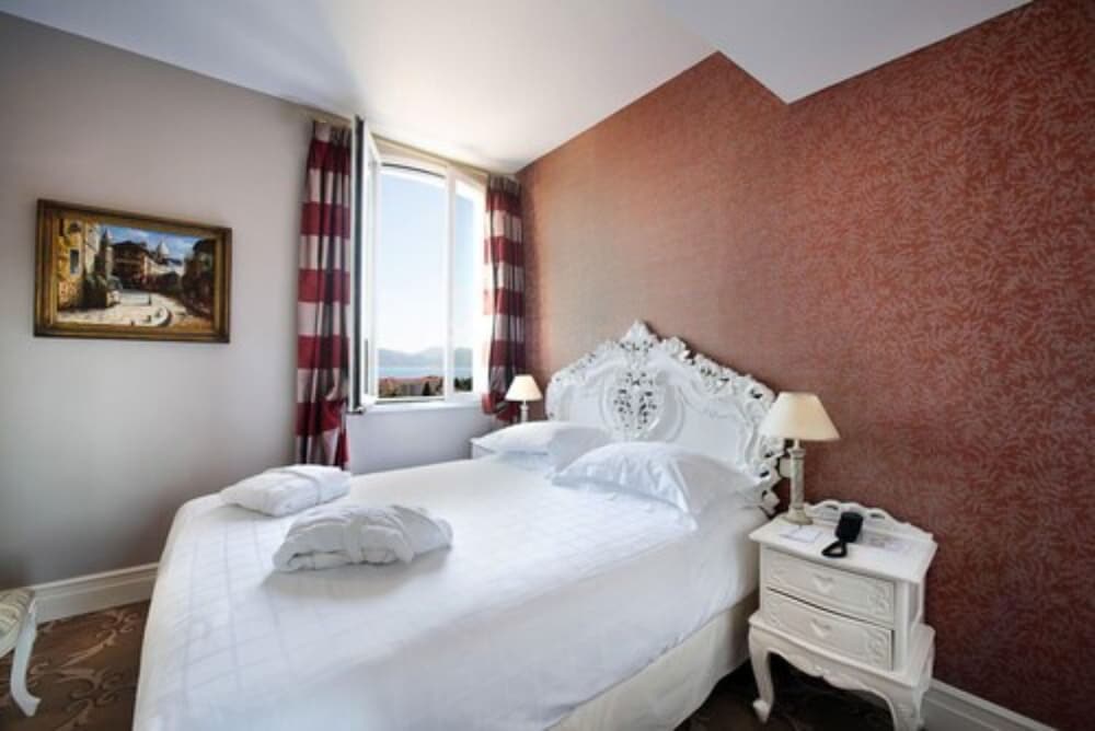 Traditional Room photo 2