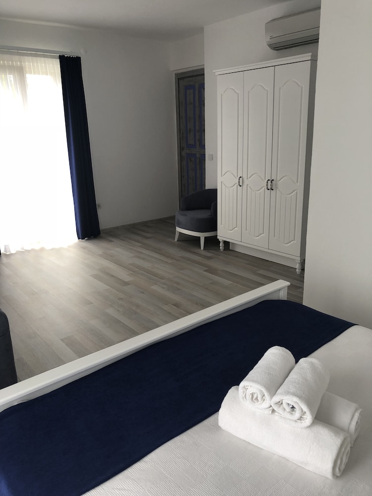 Standard Suite
