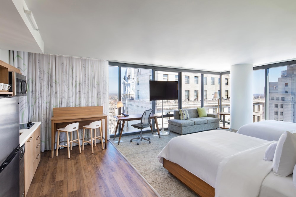 Executive Studio Suite, 2 Queen Beds, City View, Corner (Mobility Accessible, Transfer Shower) - Photo 1