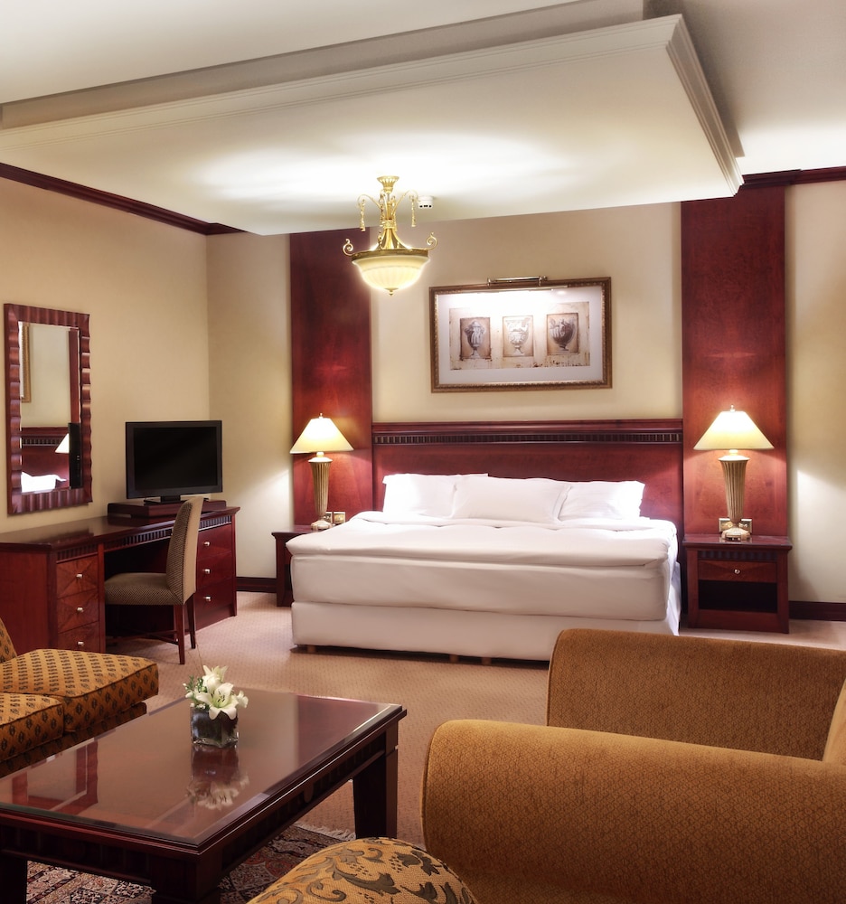 Royal Suite photo 1