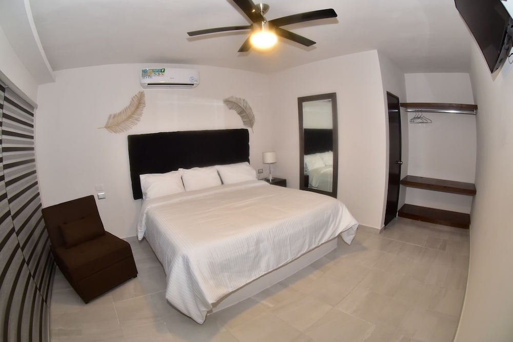 Classic Double Room, 1 King Bed photo 1