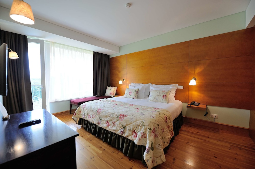 Classic Double or Twin Room, Balcony