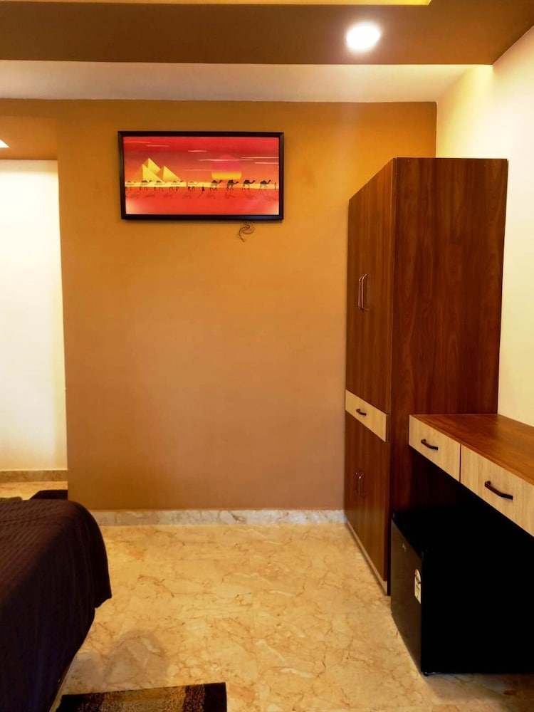 Standard Room - Photo 5