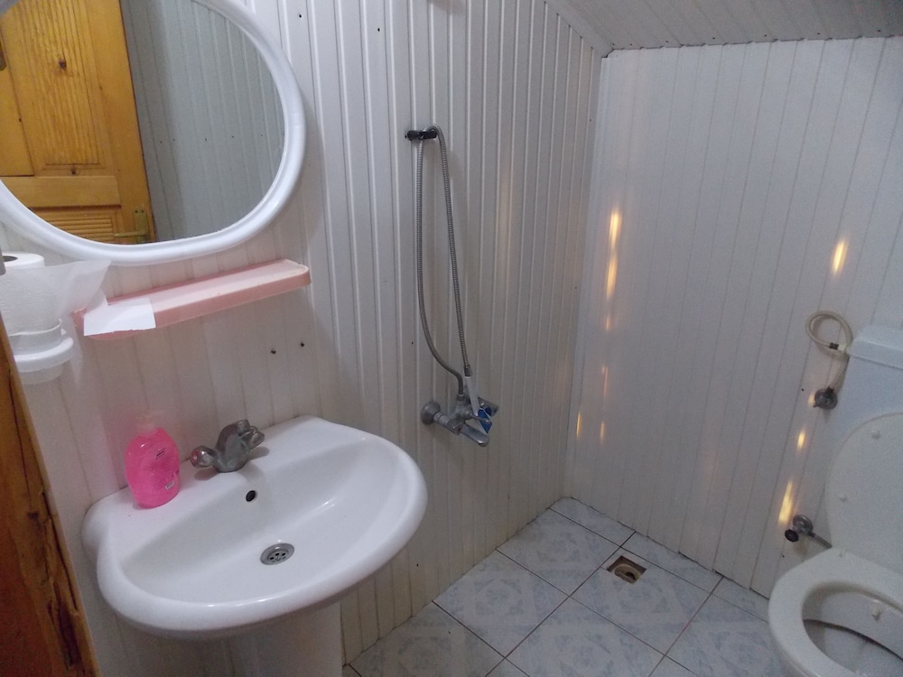 Bungalow (Single) photo 3
