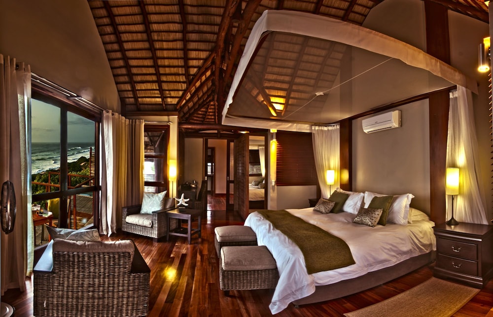 Deluxe Room (Ocean Front )