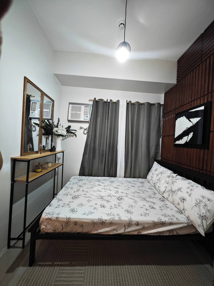Condo, 2 Bedrooms, Accessible, Patio