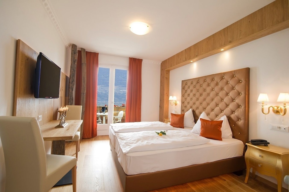 Double Room, Non Smoking, Balcony photo 2