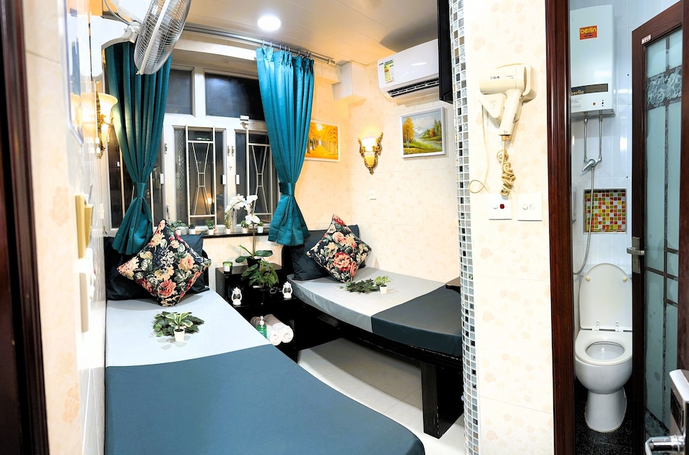 Standard Twin Room - Photo 2