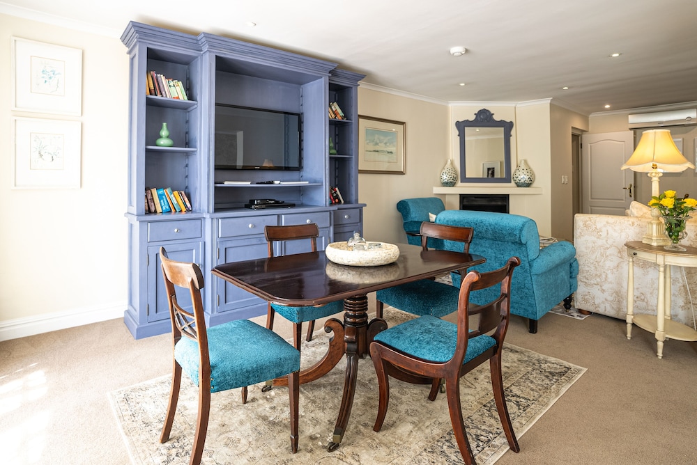 Executive Suite photo 3