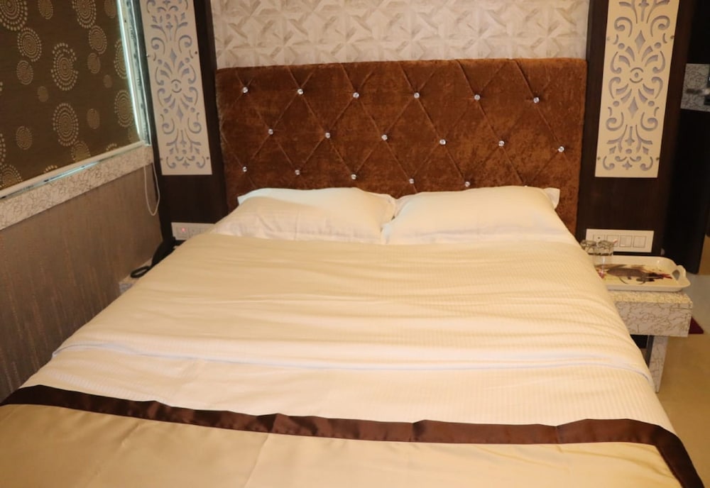 Executive Room - Photo 2