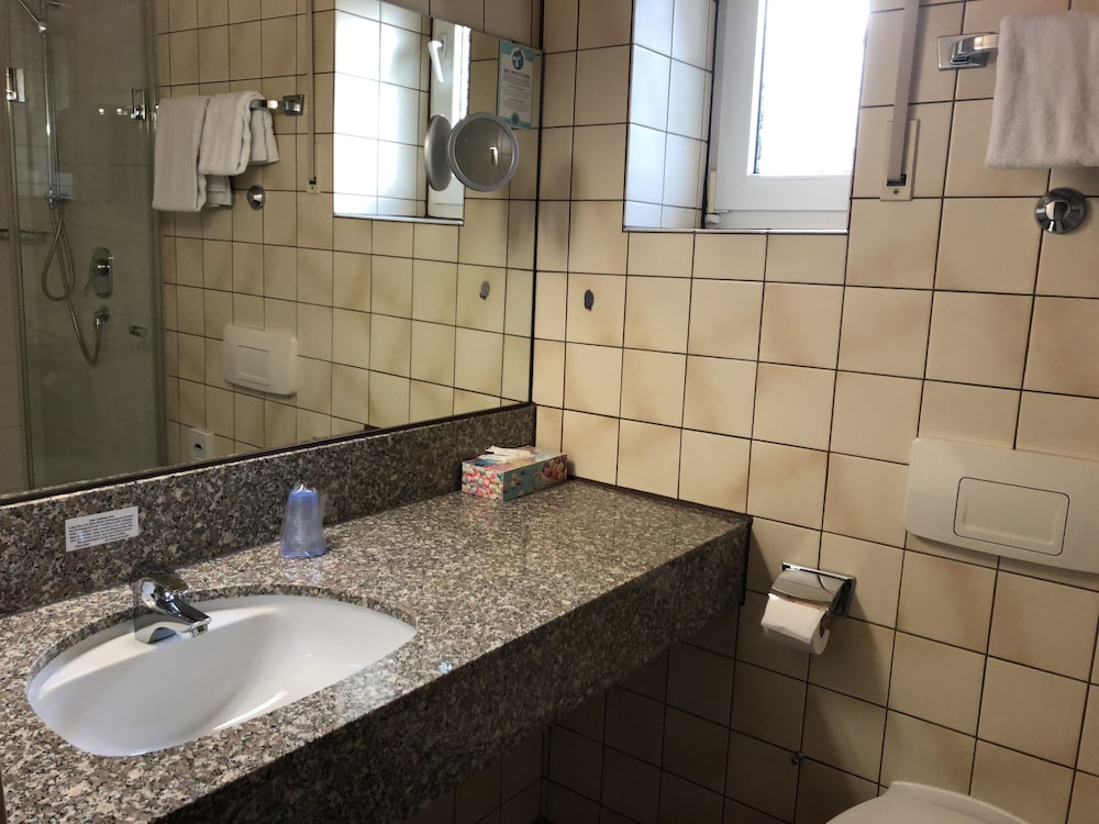 Classic Room Guest House - Photo 4