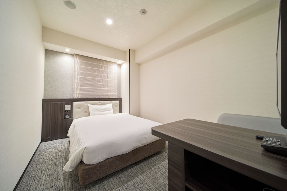 Single Room, Smoking (B)