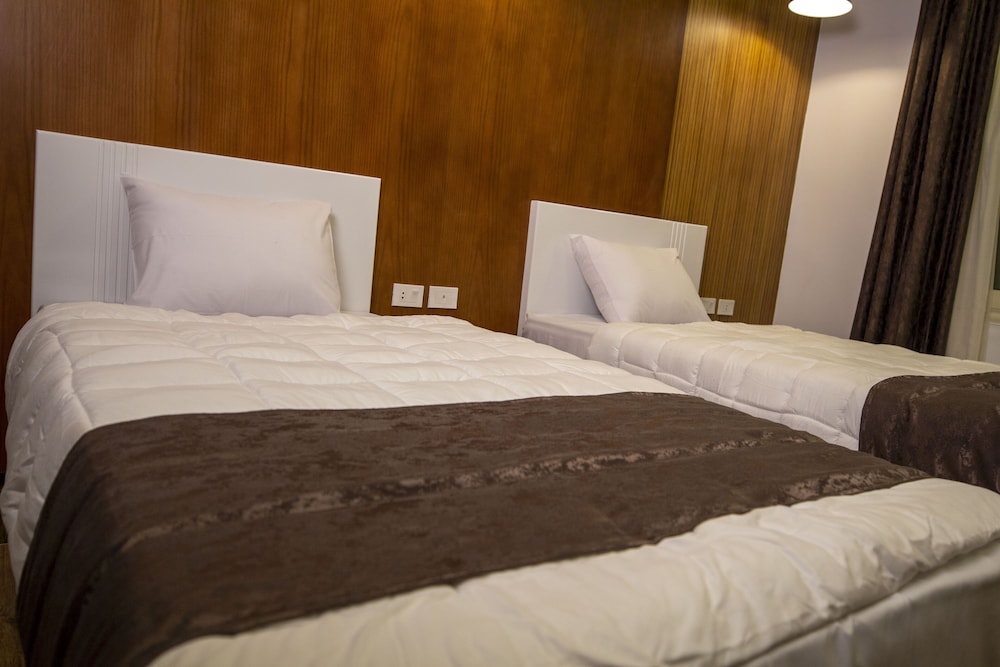 Deluxe Twin Room - Photo 5