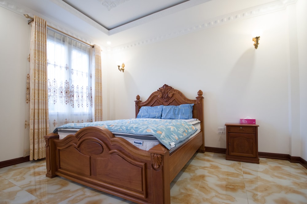 Comfort Double Room, 1 King Bed, Balcony, City View photo 1