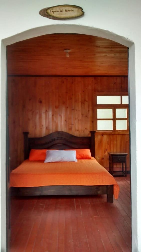 Family Room, Shared Bathroom (Rincon) photo 2