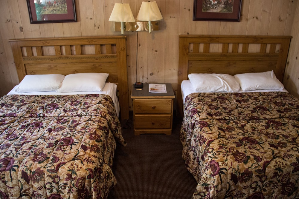 Room, 2 Double Beds photo 1