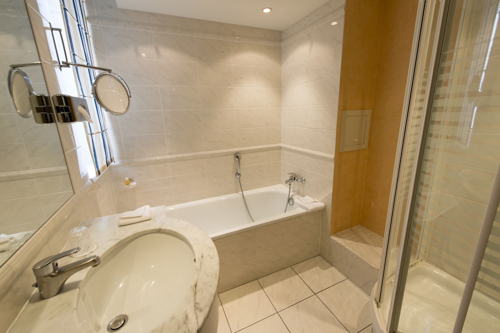 Prestige Apartment - Photo 9