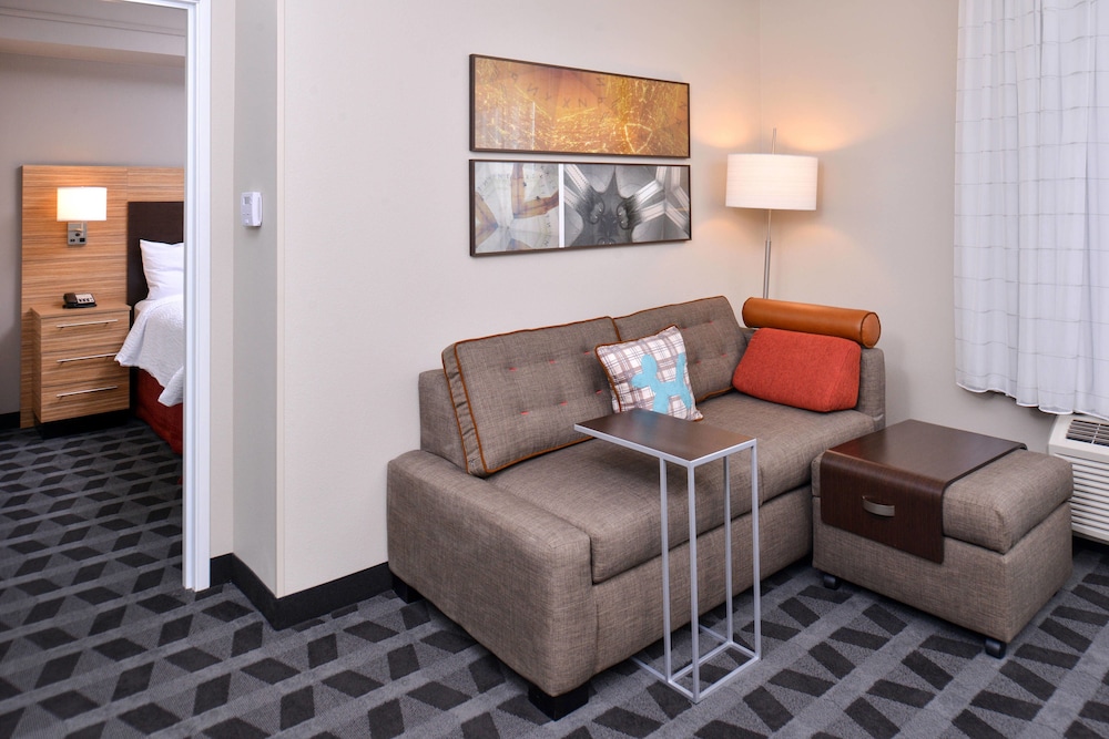 Suite, 1 Bedroom (Mobility Accessible, Roll-in Shower) photo 3