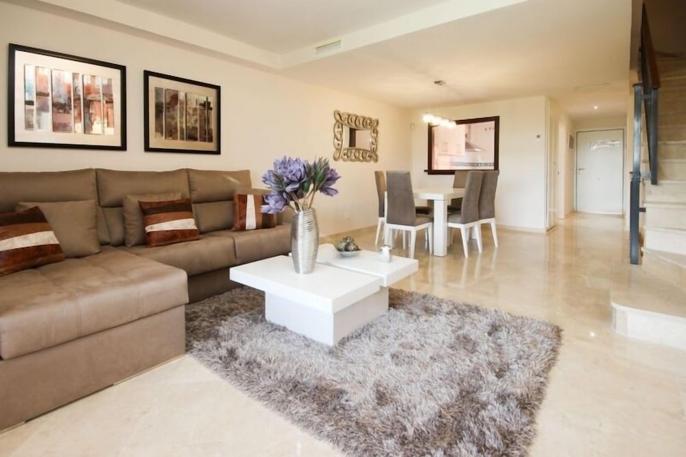 Townhome Exclusivo, 4 Dormitorios, Vista al Golf