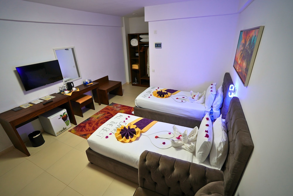 Elite Twin Room photo 1