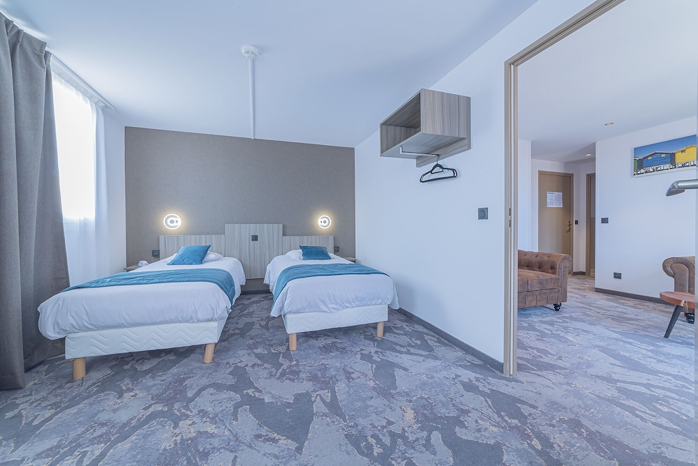 Family Quadruple Room, Terrace (with Shower) photo 2