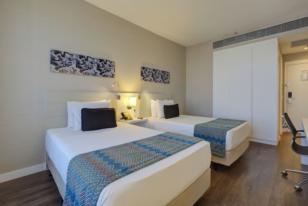 Superior Twin Room photo 2