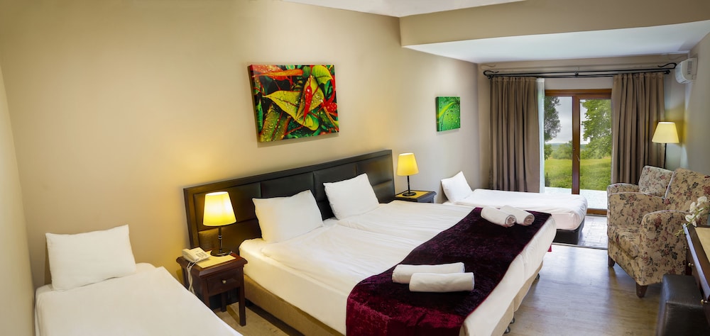 Standard Quadruple Room photo 1