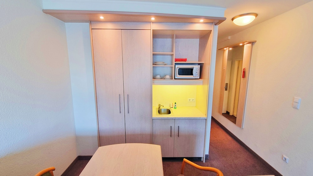 Standard Apartment - Photo 5