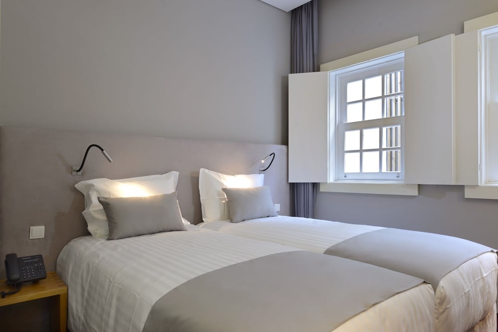 Superior Double or Twin Room photo 2