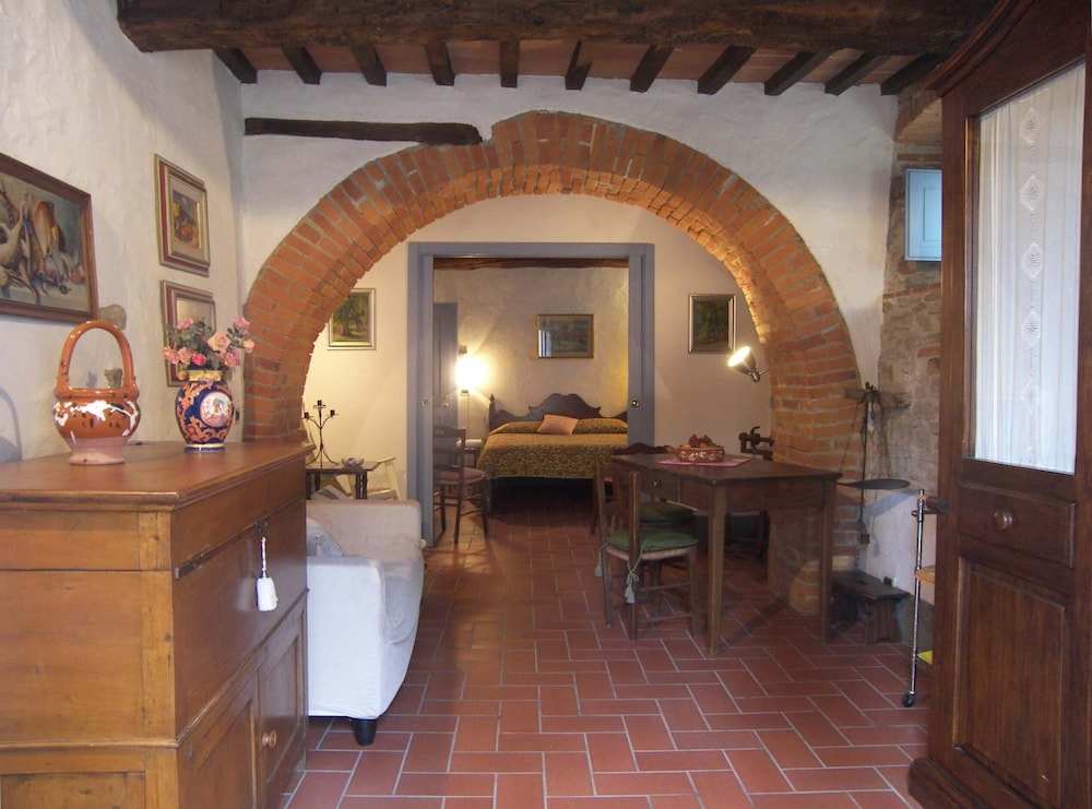 Comfort Apartment photo 1